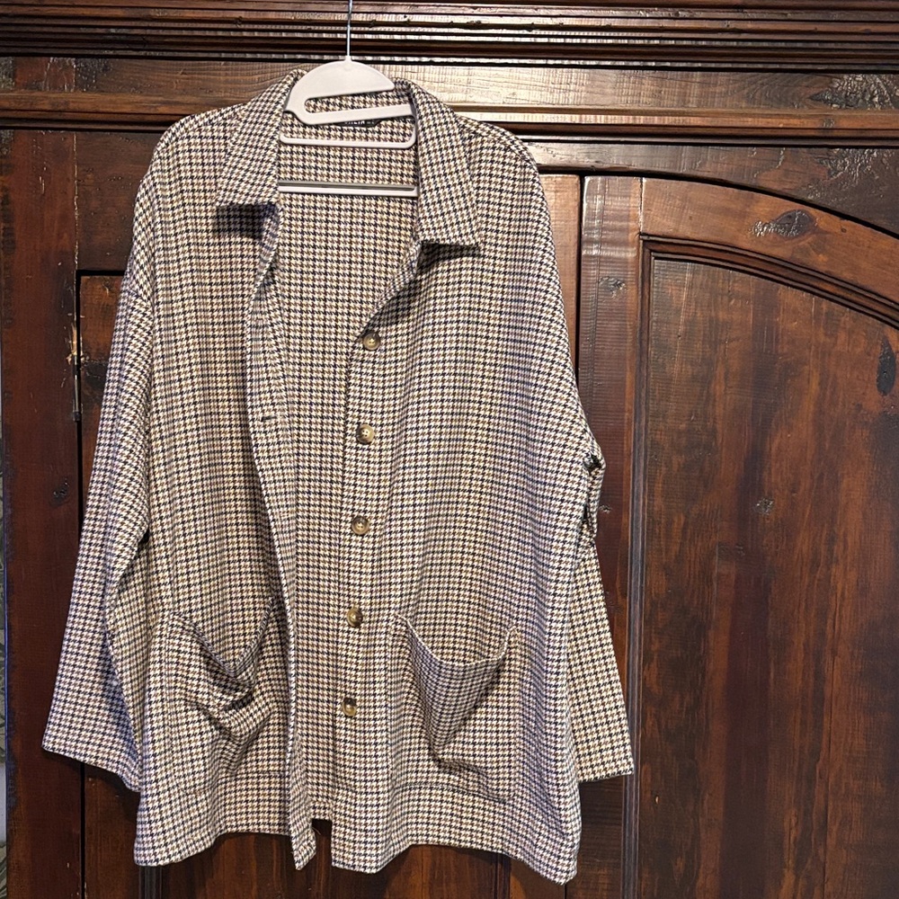SHEIN Plaid Button-Up Jacket - Brown and Cream